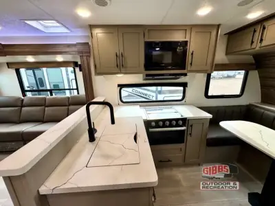 2025 K-Z Connect C323MKK photo 17