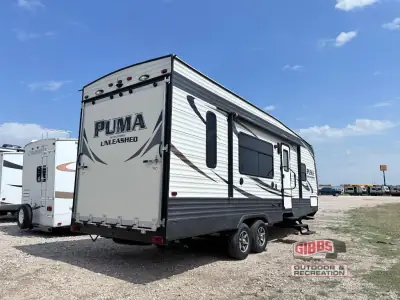 2016 Palomino Puma Unleashed 27-SBU photo 4