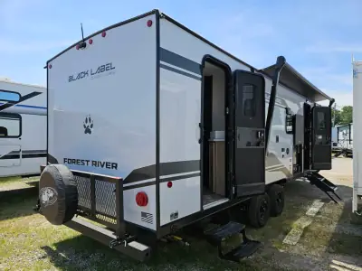 2027 Forest River Cherokee Grey Wolf 26DBHBL photo 7