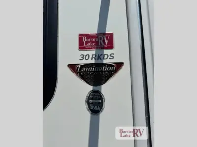 2012 Keystone Hornet 30RKDS photo 19