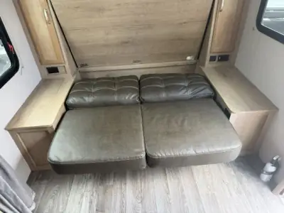 2019 Winnebago Micro Minnie 2108DS photo 19