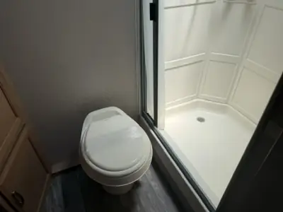2019 Winnebago Micro Minnie 2108DS photo 14