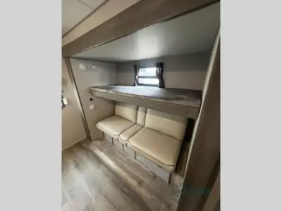 2026 Coachmen Catalina Legacy Edition 323BHDSCK photo 16