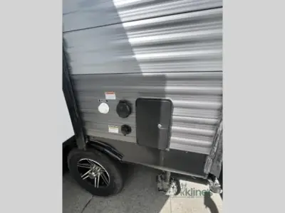 2026 Coachmen Catalina Legacy Edition 323BHDSCK photo 22