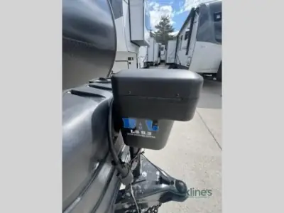 2026 Coachmen Catalina Legacy Edition 323BHDSCK photo 20