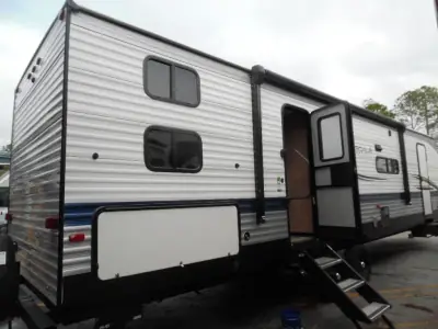 2023 Keystone Rv Co SPRINGDALE 335BH exterior