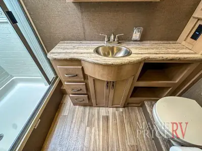 2018 Thor Motor Coach ACE 32.1 photo 40