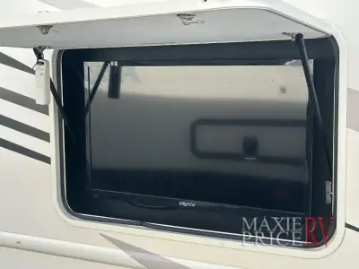 2018 Thor Motor Coach ACE 32.1 photo 4