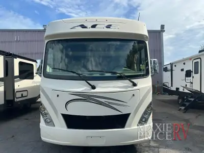 2018 Thor Motor Coach ACE 32.1 photo 10