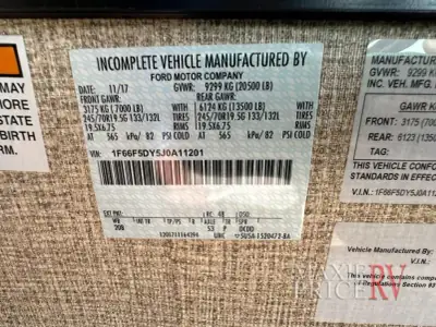 2018 Thor Motor Coach ACE 32.1 photo 16