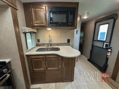 2019 Forest River Flagstaff Super Lite 29RSWS photo 30