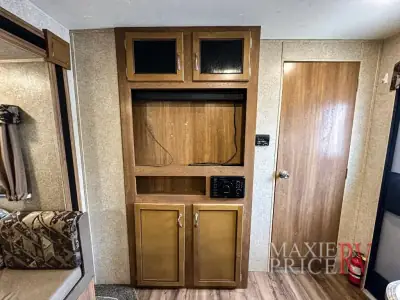 2018 Coachmen Catalina SBX 221TBS photo 12