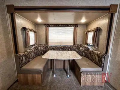 2018 Coachmen Catalina SBX 221TBS photo 11