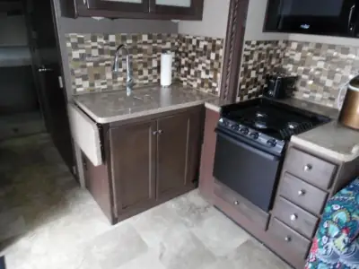 2018 Thor Motor Coach WINDSPORT 31Z photo 10
