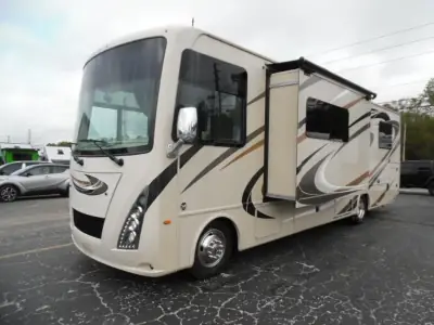 2018 Thor Motor Coach WINDSPORT 31Z photo 3