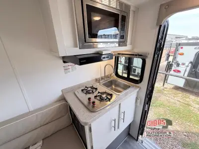 2023 Travel Lite Super Lite 590SL photo 12