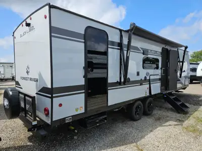 2027 Forest River Cherokee Grey Wolf 26KFBL photo 6