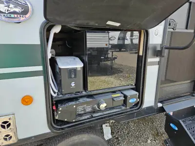 2027 Forest River Cherokee Grey Wolf 26KFBL photo 7