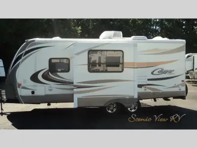 2013 Keystone Cougar X-Lite 21RBS photo 3