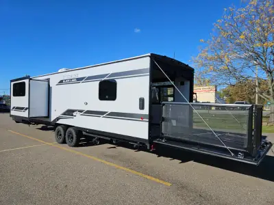 2026 Forest River Cherokee Grey Wolf 28RRTBL photo 6