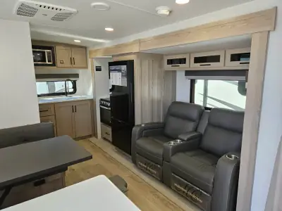 2026 Forest River Flagstaff Micro Lite 25FBD photo 23