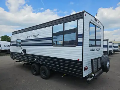 2027 Forest River Cherokee Grey Wolf 20RDSE photo 6