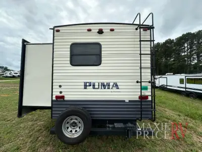 2018 Palomino Puma 32-BHKS photo 9