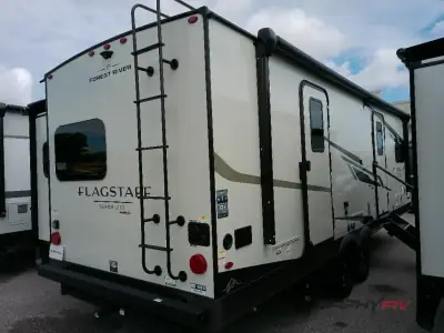 2026 Forest River Flagstaff Super Lite 26FKBS photo 5