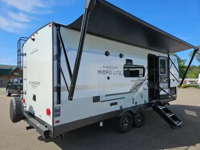 2026 Forest River Flagstaff Micro Lite 25DBH photo 5