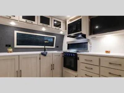 2027 Forest River Grand Surveyor 268FKBS photo 62