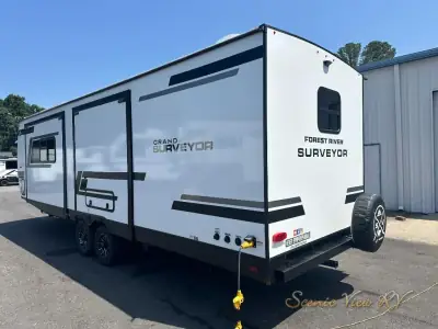 2027 Forest River Grand Surveyor 268FKBS photo 6