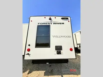 2027 Forest River Wildwood Heritage Glen 310BHI photo 4