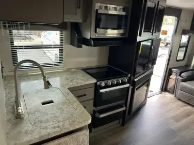 2021 Highland Ridge MESA RIDGE LITE 2602RL photo 8