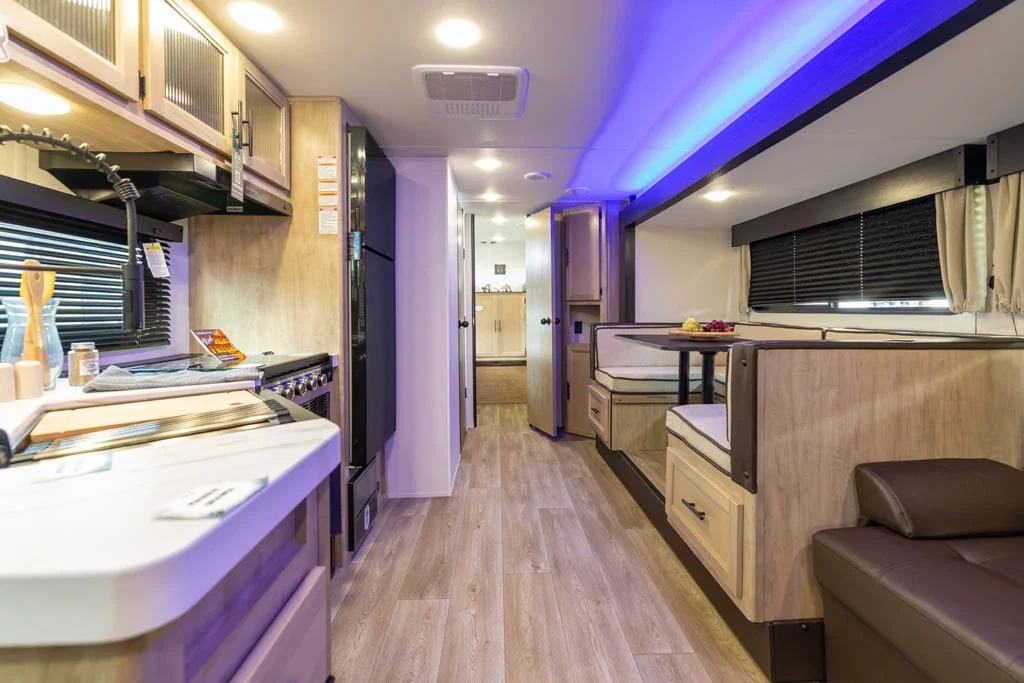 2027 Forest River Cherokee Grey Wolf 28QBH exterior