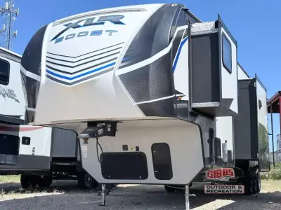 2022 Forest River XLR Boost 37TSX13 photo 6