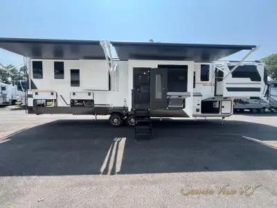 2027 K-Z Durango Gold G388FLS photo 5