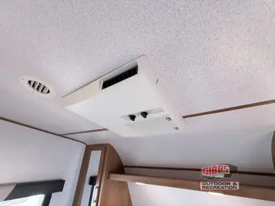 2021 Pacific Coachworks Surf Side 28FSB photo 29