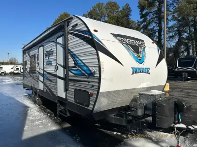 2018 Forest River Vengeance Rogue 25V