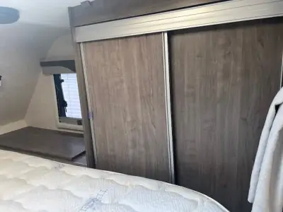 2022 Lance Truck Camper Short Bed 855S photo 24