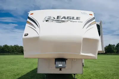 2011 Jayco EAGLE SUPER LITE 31.5 RLDS