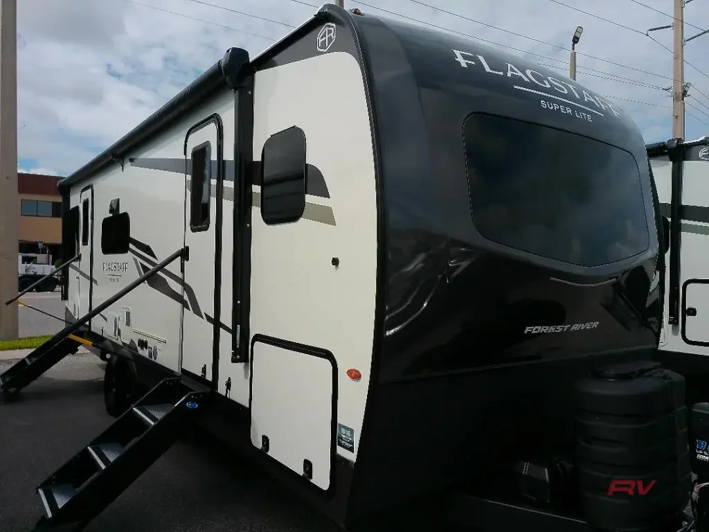 2026 Forest River Flagstaff Super Lite 26SRD exterior