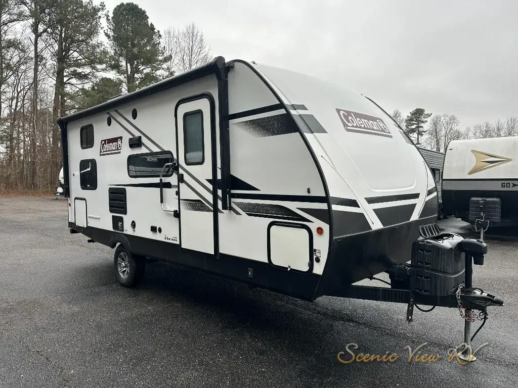 2022 Dutchmen Coleman Light 1905BH exterior