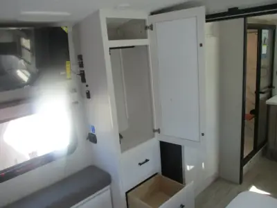 2026 Jayco Pinnacle 39FLOK photo 31