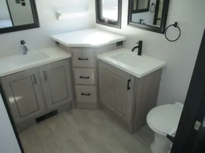 2026 Jayco Pinnacle 39FLOK photo 32