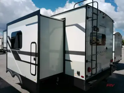 2026 Forest River Flagstaff Micro Lite 25SRK photo 5