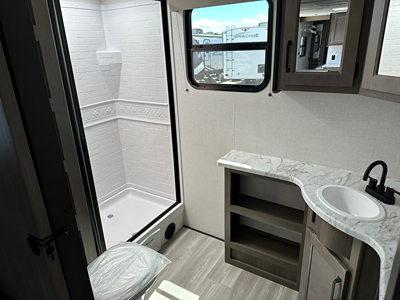 2024 GRAND DESIGN TRANSCEND XPLOR photo 3