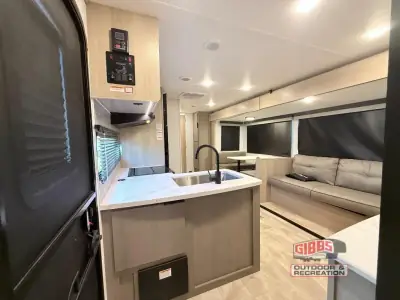 2025 Dutchmen Kodiak 280BHSL photo 11
