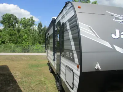 2026 Jayco Jay Flight SLX 262RLS photo 3