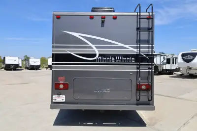 2022 Winnebago Minnie Winnie 31K photo 7