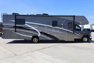 2022 Winnebago Minnie Winnie 31K